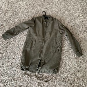 Olive green lightweight jacket Large